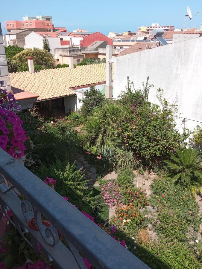 A Casa Di Gi Bed & Breakfast Порто Торес Екстериор снимка